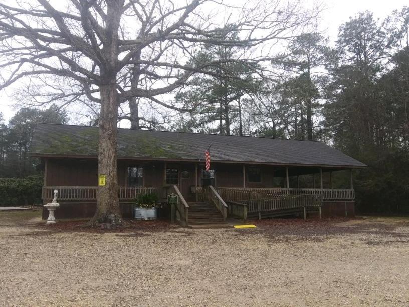 Whispering Creek Lodging & Rv Resort Newton Экстерьер фото