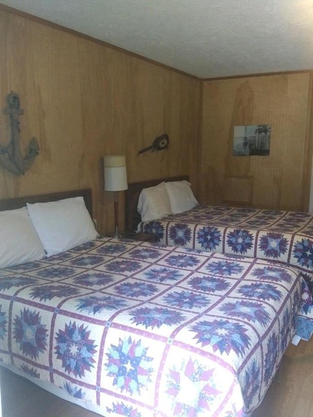 Whispering Creek Lodging & Rv Resort Newton Экстерьер фото